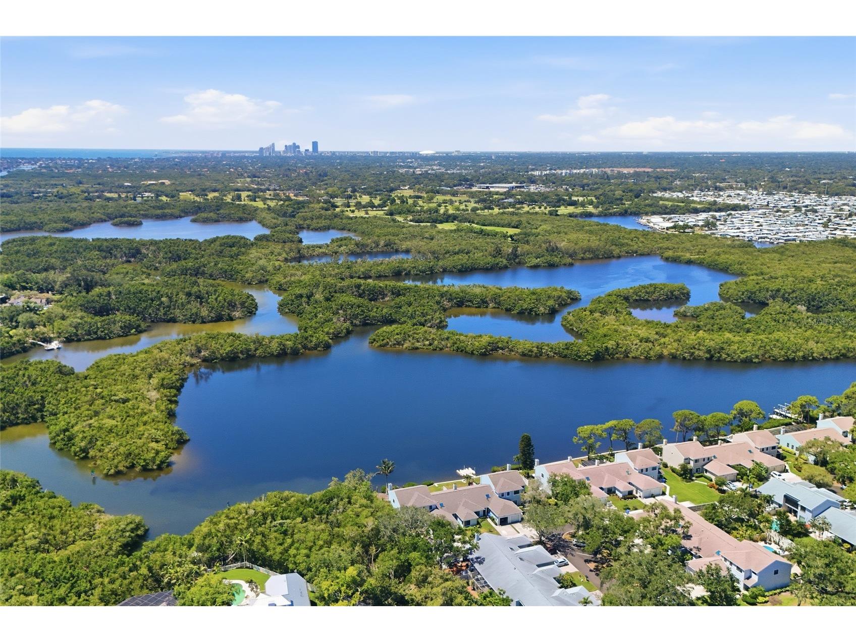 1070 Sanabel Court NE Saint Petersburg FL 33702 - RIVIERA BAY TB8509601 image42