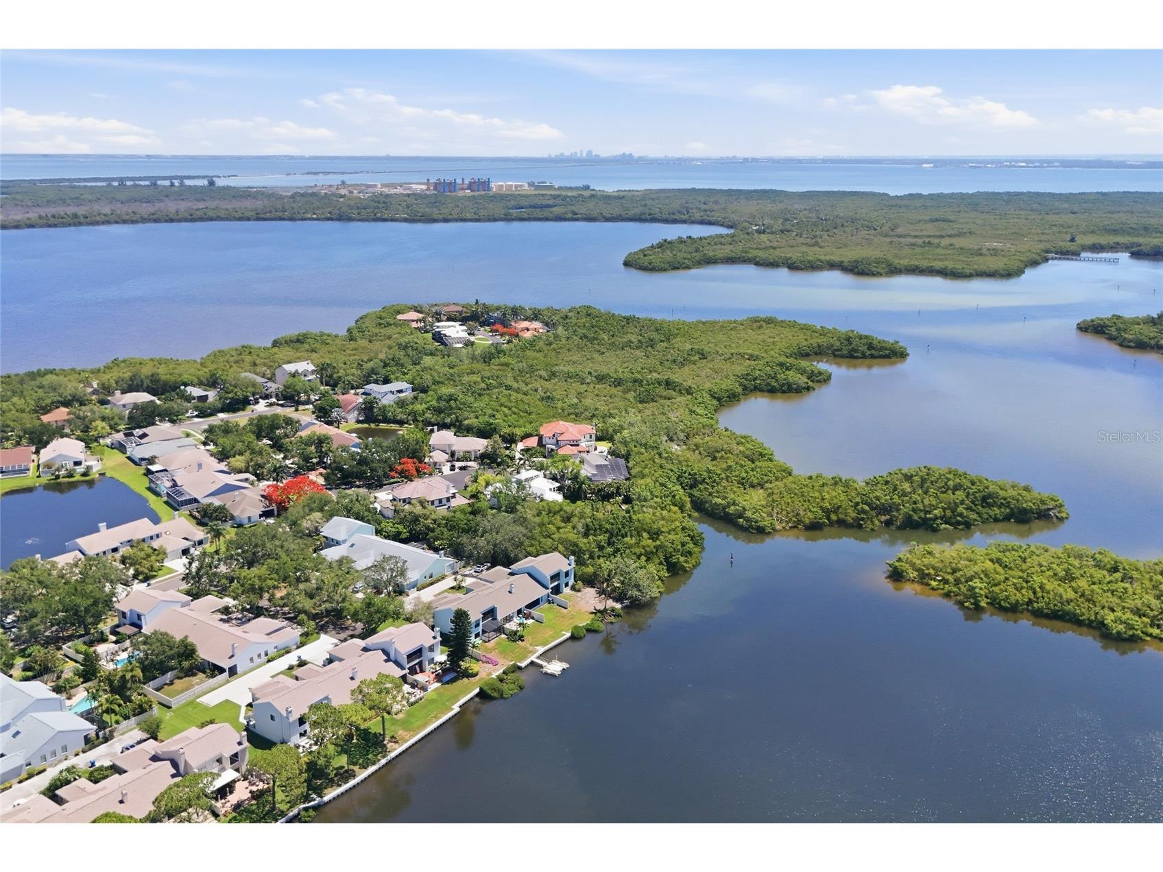 1070 Sanabel Court NE Saint Petersburg FL 33702 - RIVIERA BAY TB8509601 image46