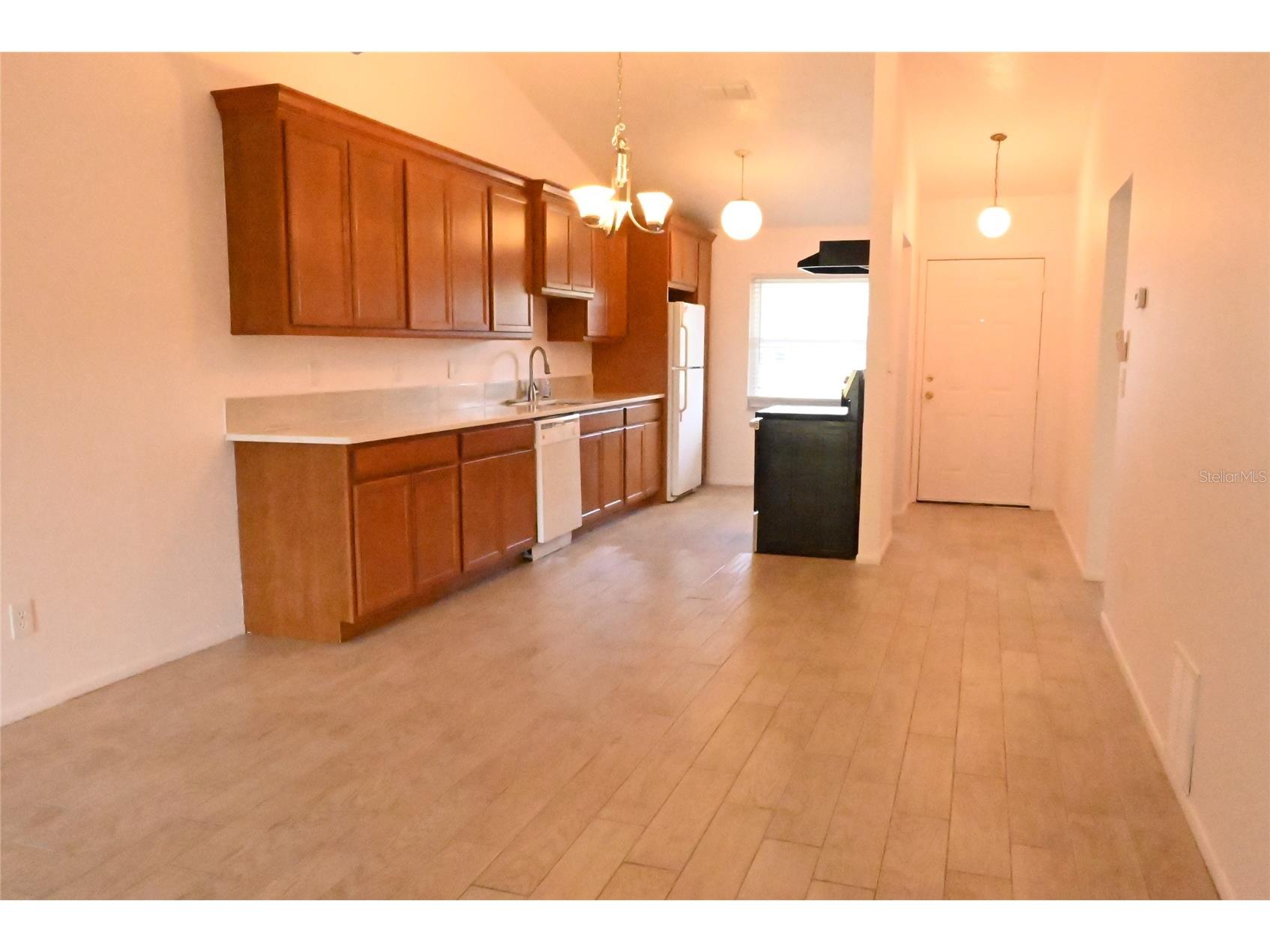 10700 41st Court N Clearwater FL 33762 TB8442017 image2