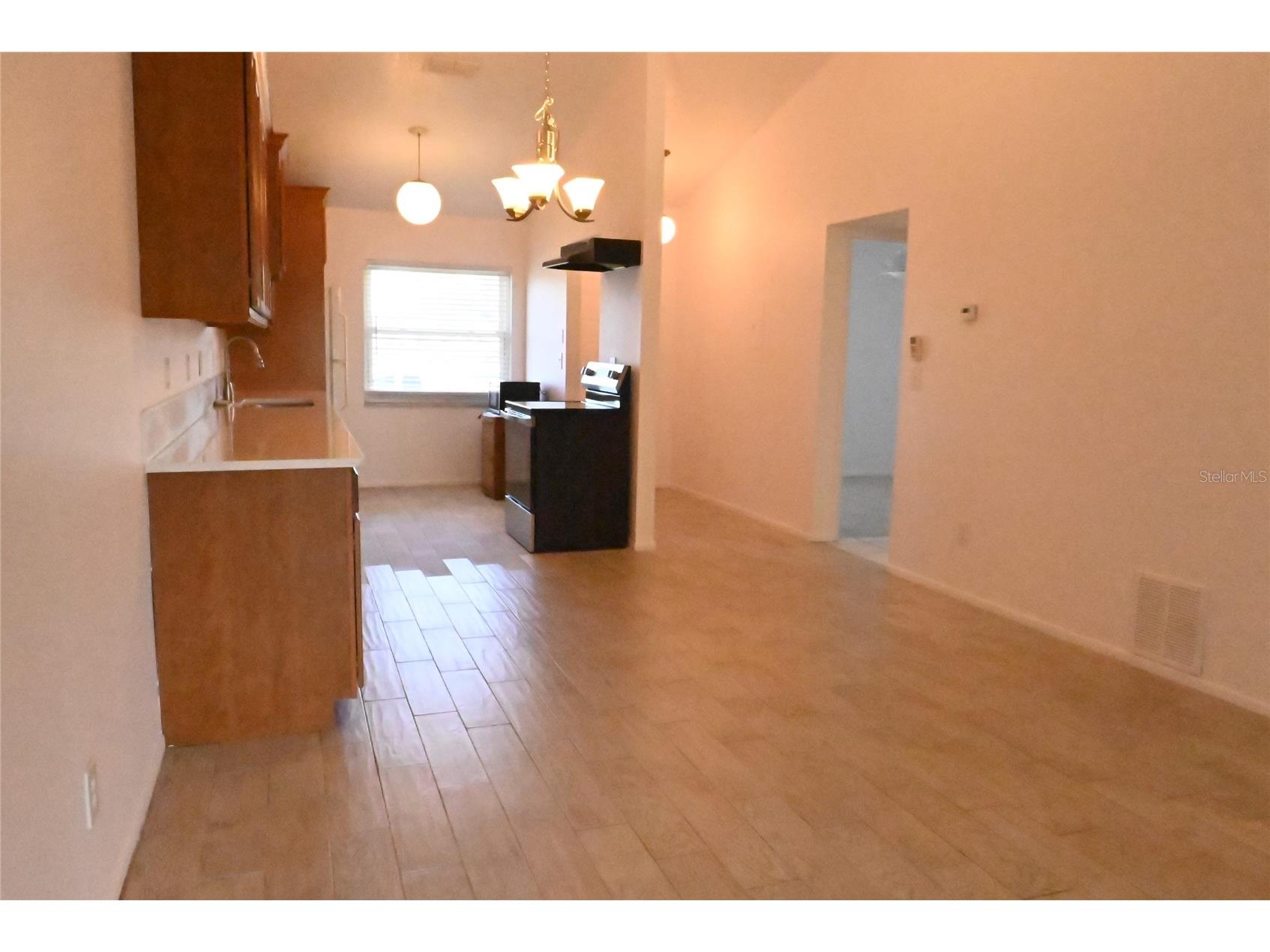 10700 41st Court N Clearwater FL 33762 TB8442017 image3