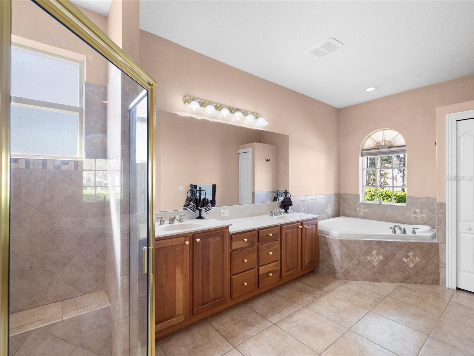 10700 Garda Drive Trinity FL 34655 W7879251 image27