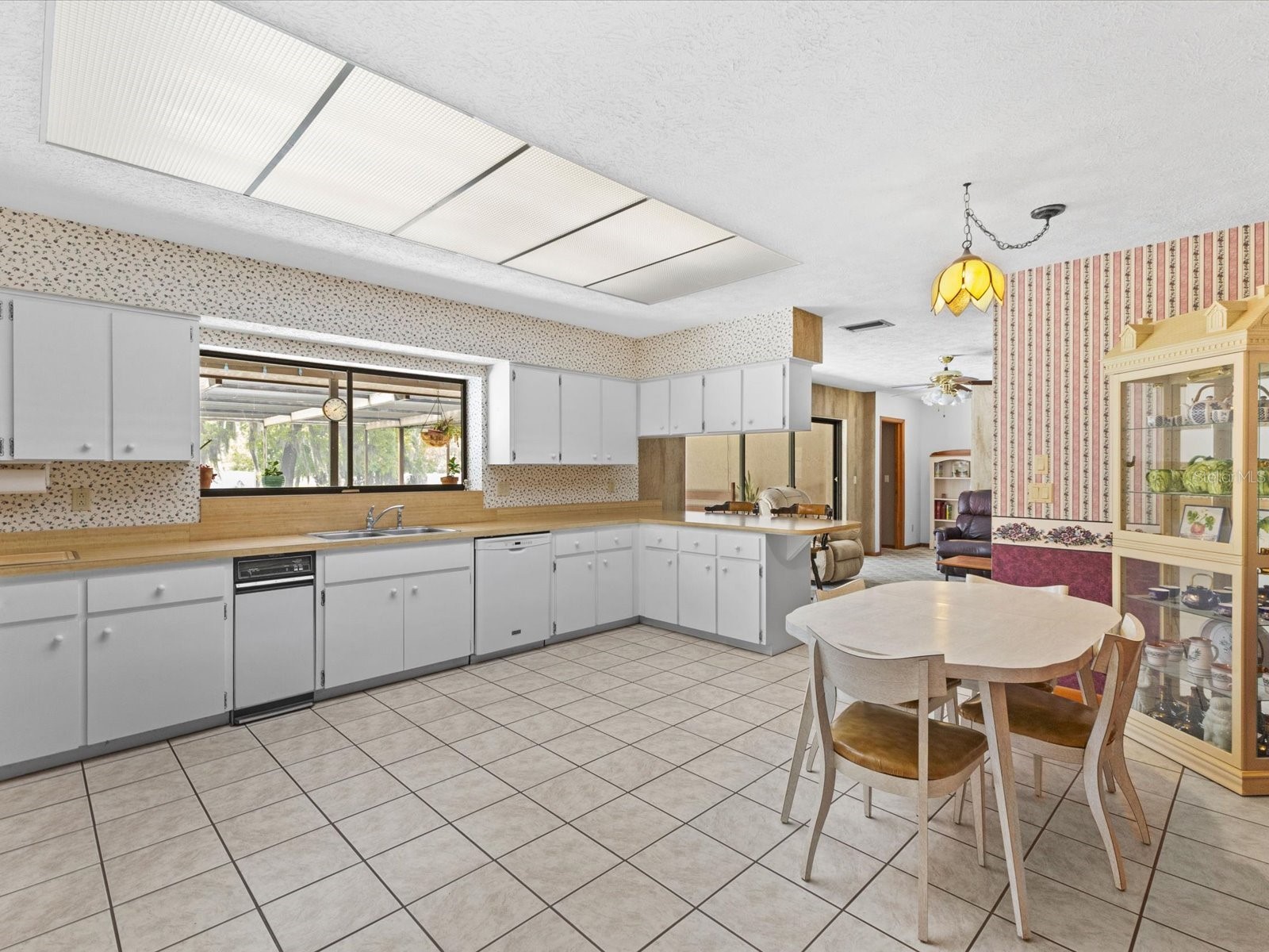 10700 Luscombe Court New Port Richey FL 34654 W7884563 image6