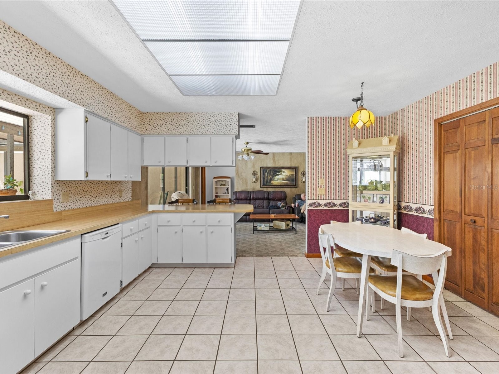 10700 Luscombe Court New Port Richey FL 34654 W7884563 image9