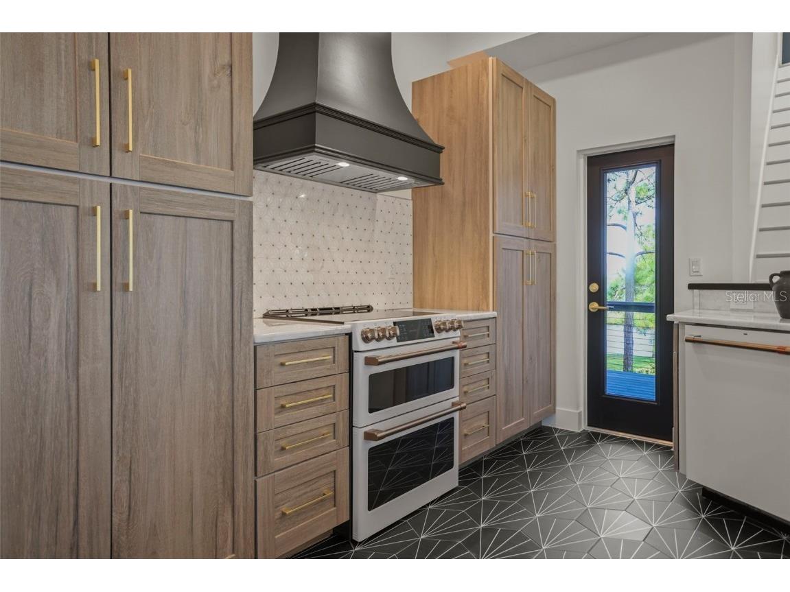 10701 Pine Island Drive Weeki Wachee FL 34607 TB8403107 image20