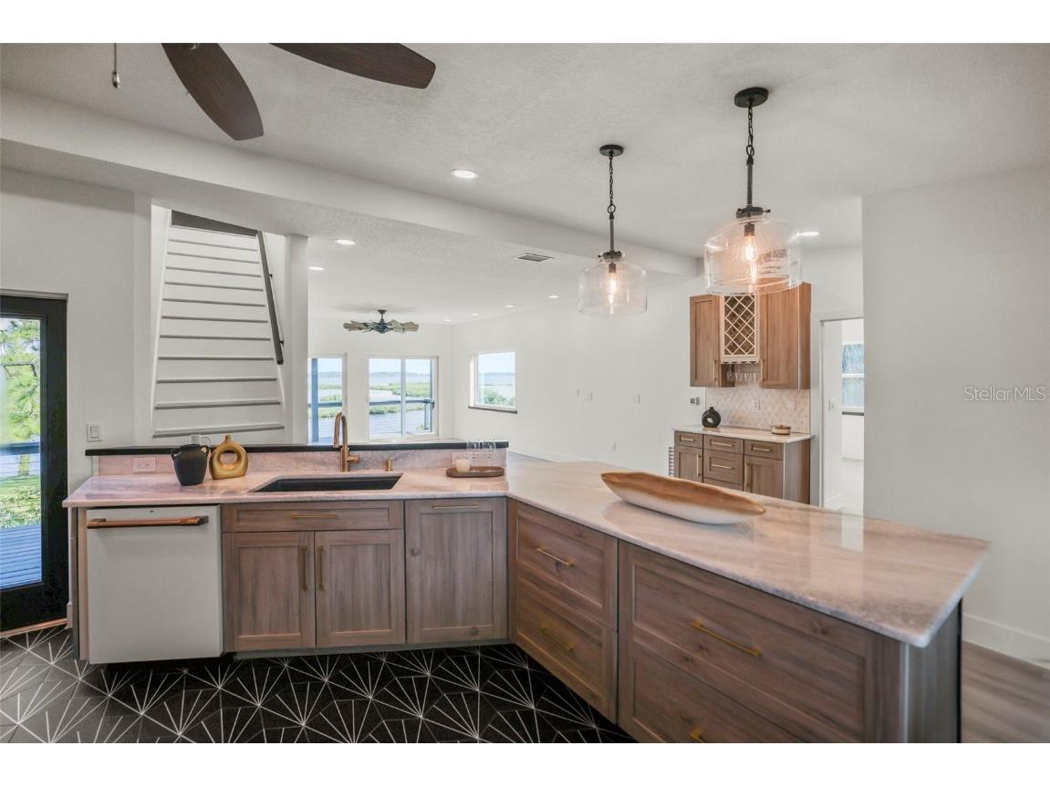 10701 Pine Island Drive Weeki Wachee FL 34607 TB8403107 image21