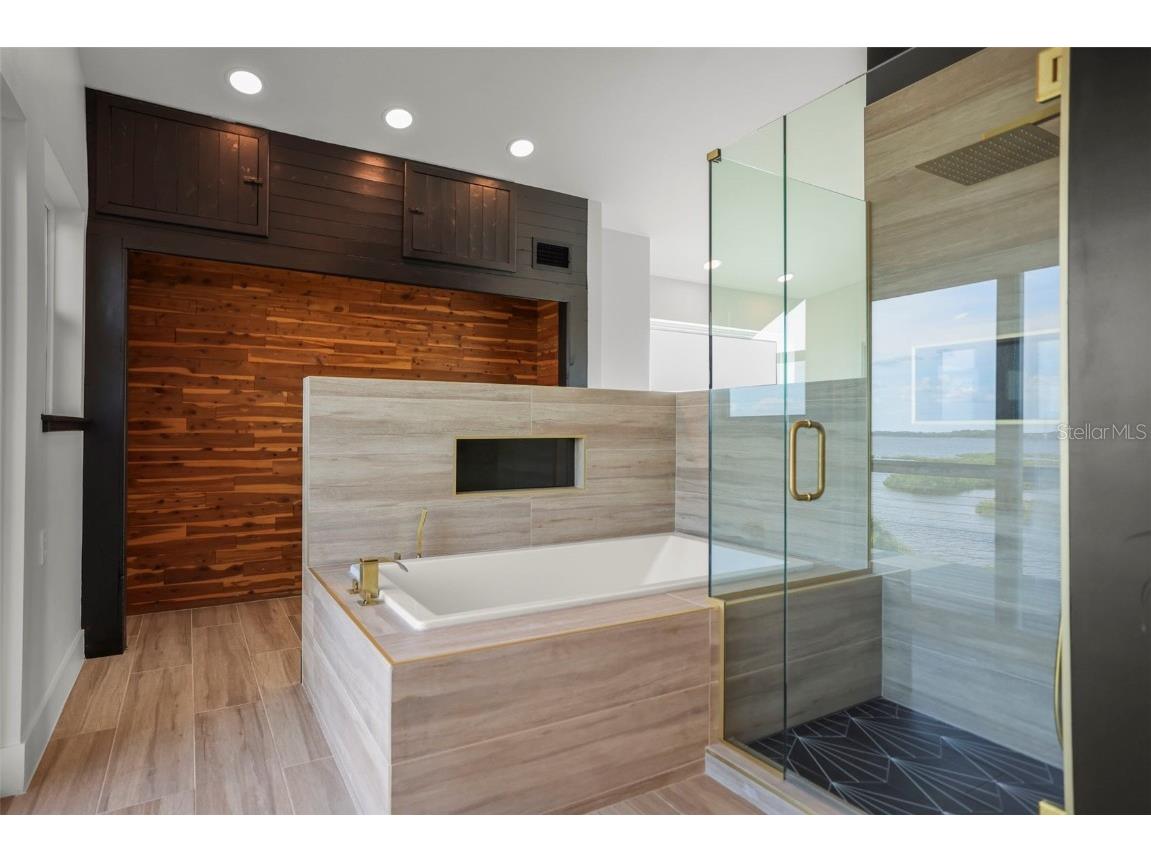 10701 Pine Island Drive Weeki Wachee FL 34607 TB8403107 image46