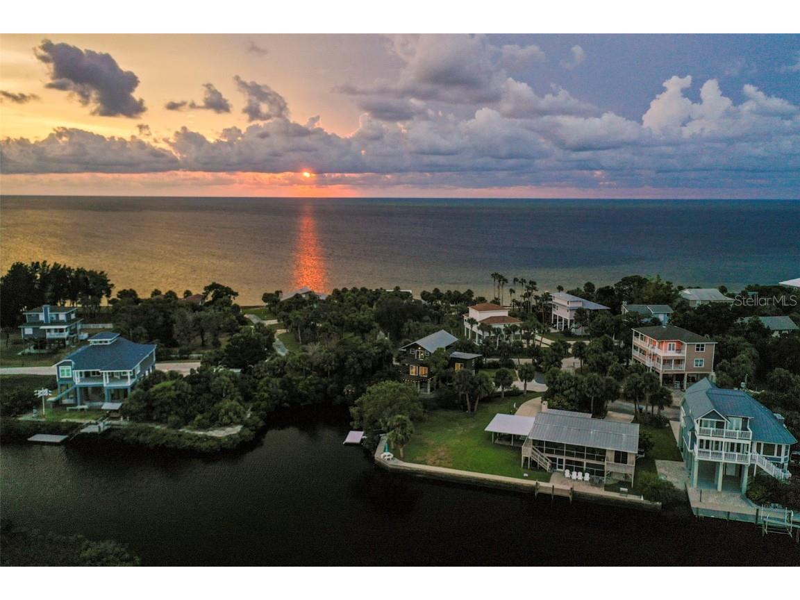 10701 Pine Island Drive Weeki Wachee FL 34607 TB8403107 image80