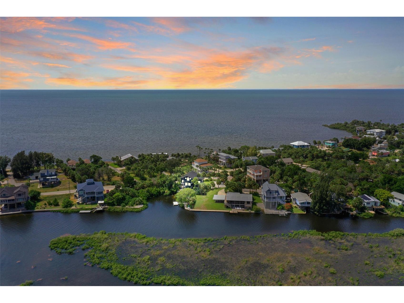 10701 Pine Island Drive Weeki Wachee FL 34607 TB8503685 image5