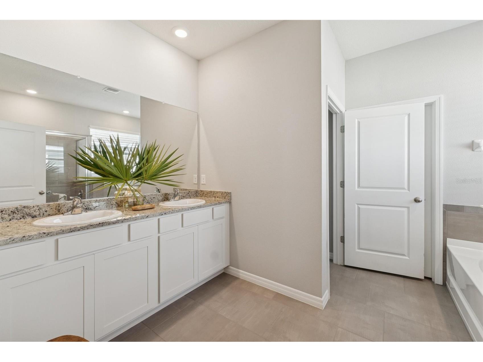 10702 Laxer Cay Loop San Antonio FL 33576 TB8461156 image17