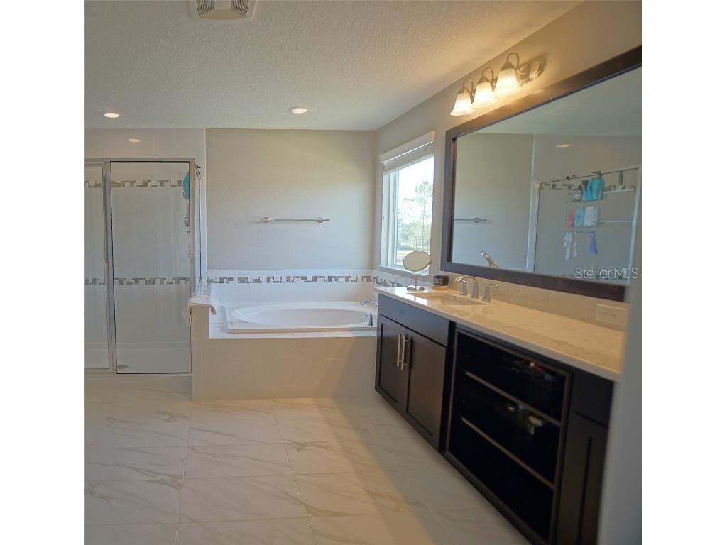 10702 Pleasant Knoll Drive Tampa FL 33647 TB8426844 image31