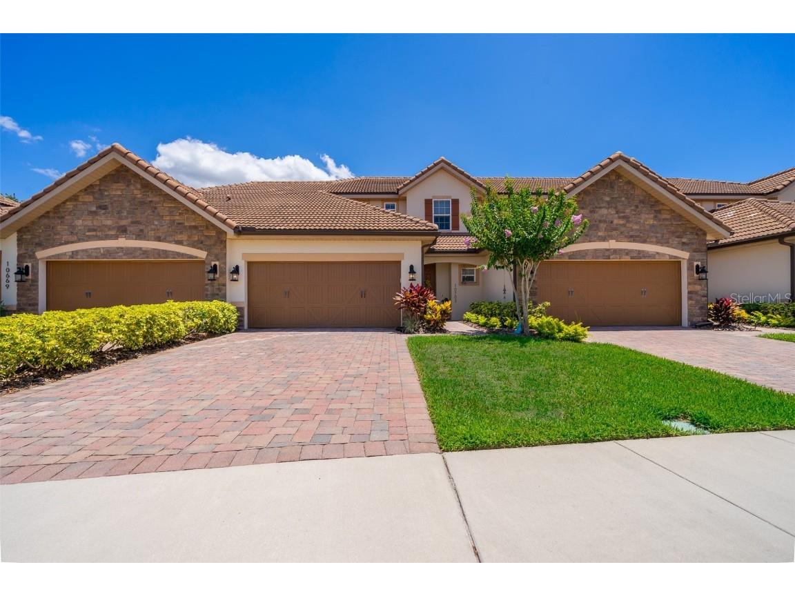 10703 Belfry Circle Orlando FL 32832 O6134429 image1
