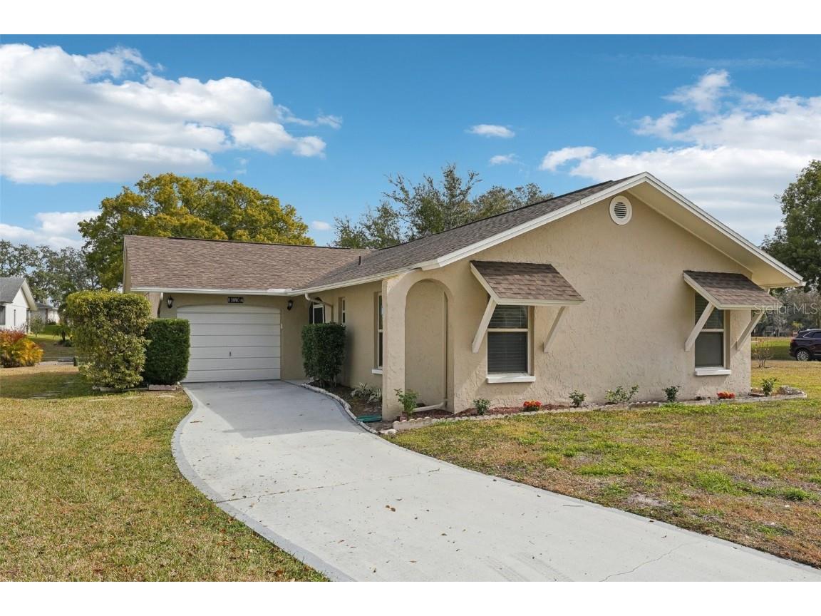 10704 Mira Vista Drive Port Richey FL 34668 TB8343963 image1