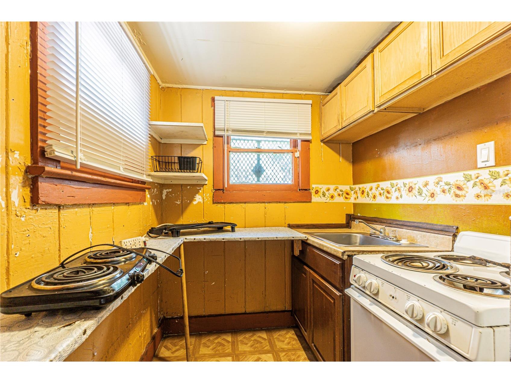 10704 N Annette Avenue Tampa FL 33612 O6411619 image8