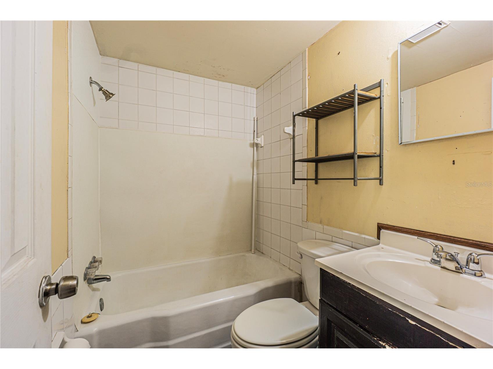 10704 N Annette Avenue Tampa FL 33612 O6411619 image9