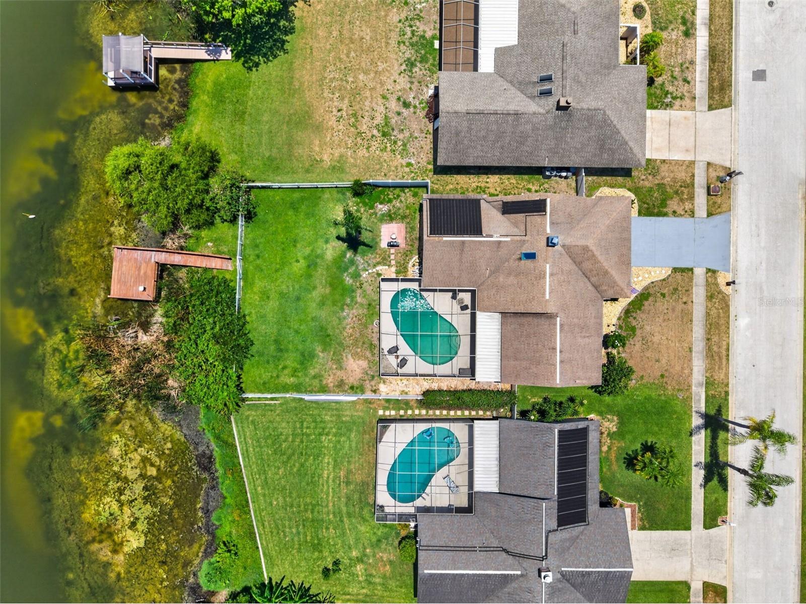 10705 Out Island Drive Tampa FL 33615 - COVE LAKE TB8512234 image1
