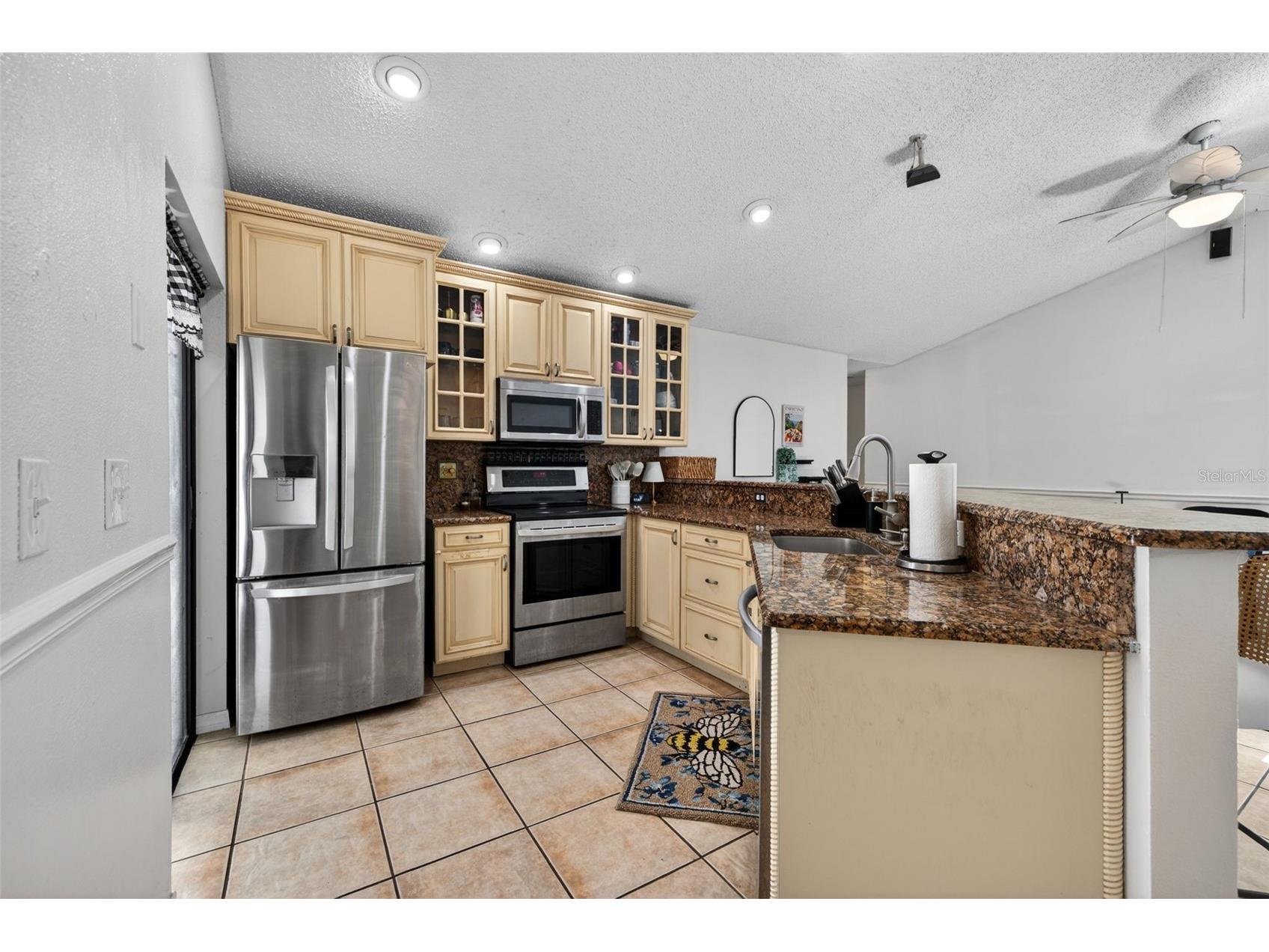 10705 Out Island Drive Tampa FL 33615 - COVE LAKE TB8512234 image11
