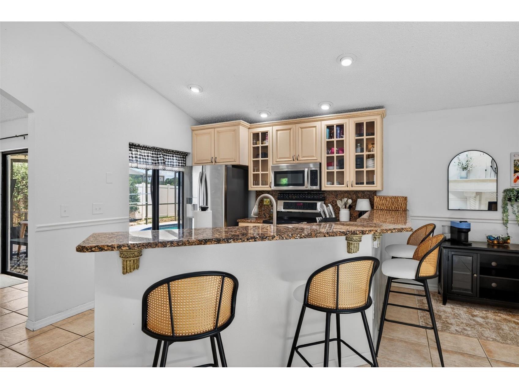 10705 Out Island Drive Tampa FL 33615 - COVE LAKE TB8512234 image15