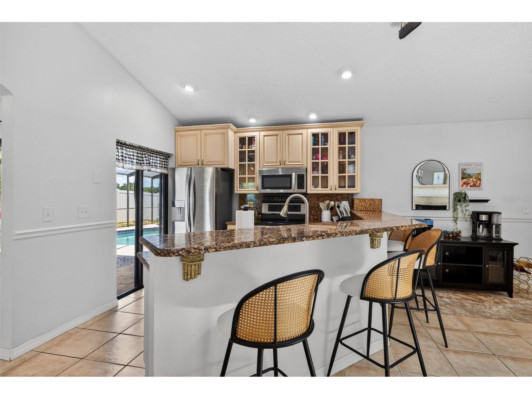 10705 Out Island Drive Tampa FL 33615 - COVE LAKE TB8512234 image16