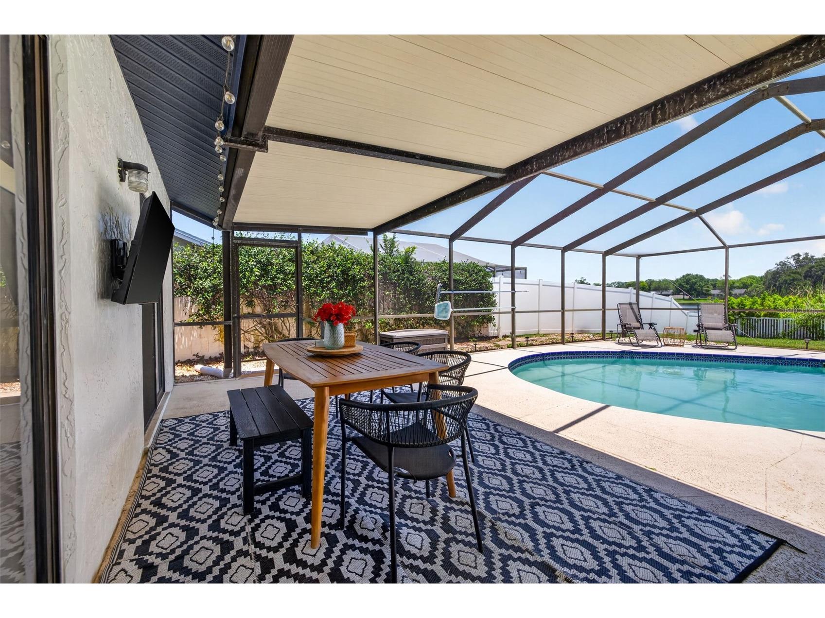 10705 Out Island Drive Tampa FL 33615 - COVE LAKE TB8512234 image28