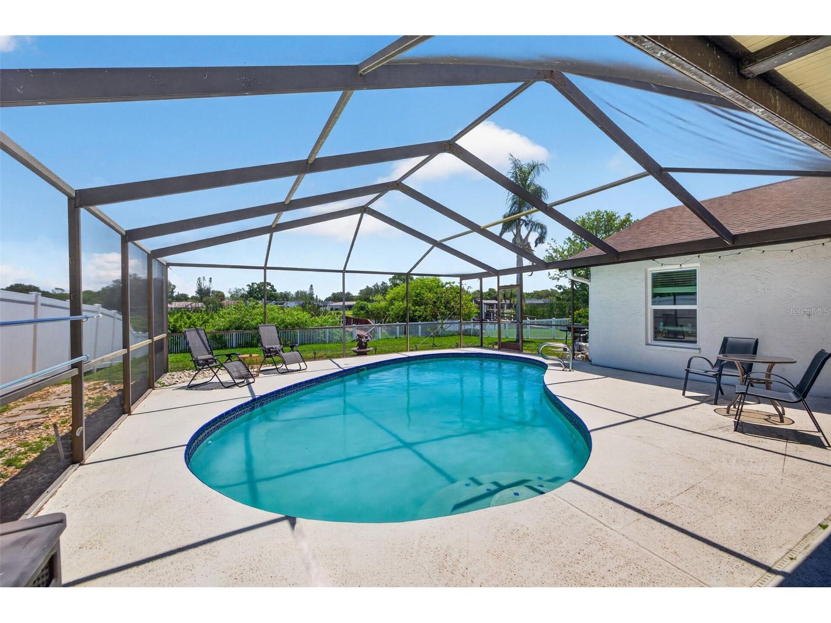 10705 Out Island Drive Tampa FL 33615 - COVE LAKE TB8512234 image30