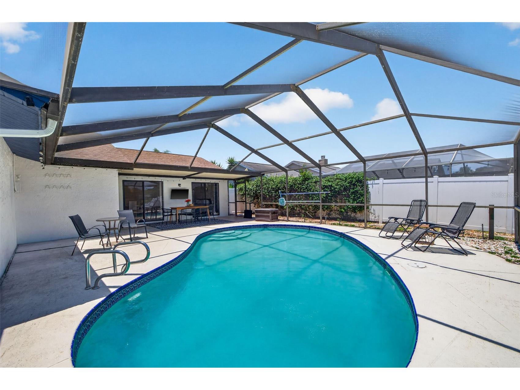 10705 Out Island Drive Tampa FL 33615 - COVE LAKE TB8512234 image31