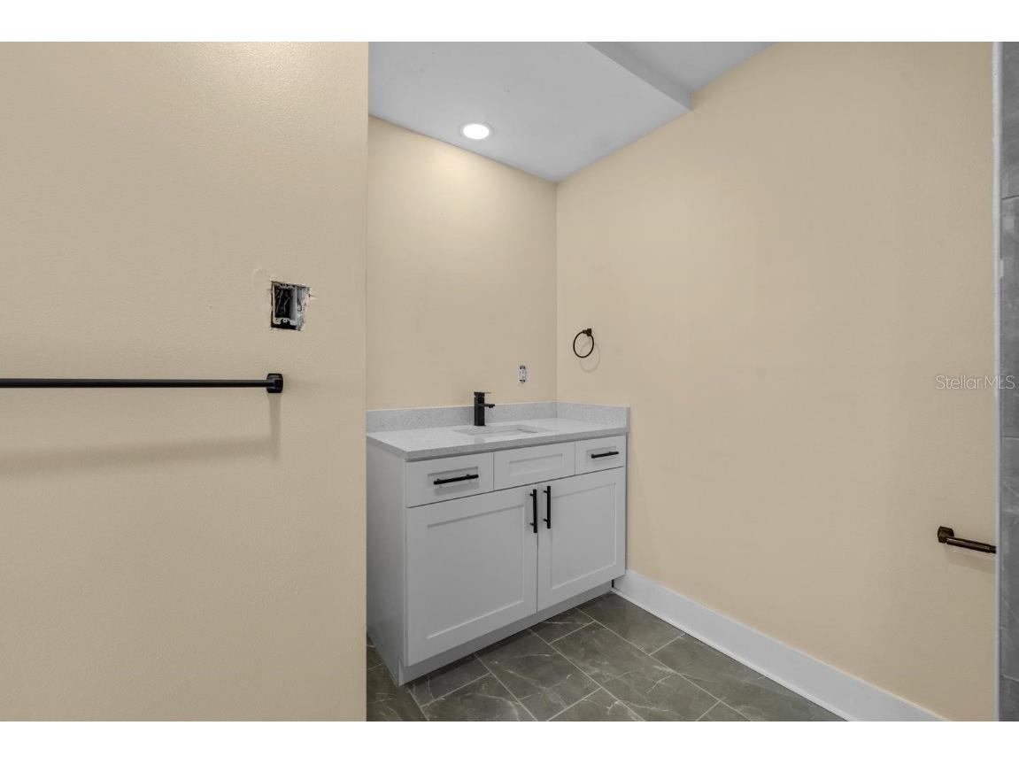 10707 N Rome Avenue Tampa FL 33612 TB8428259 image17