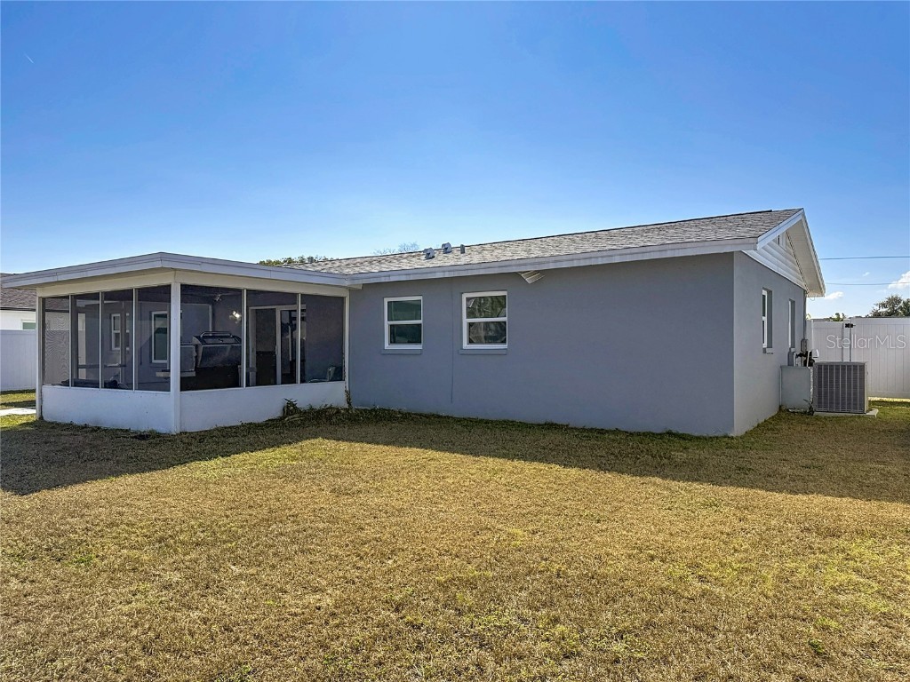 10709 Donbrese Avenue Tampa FL 33615 TB8453149 image38