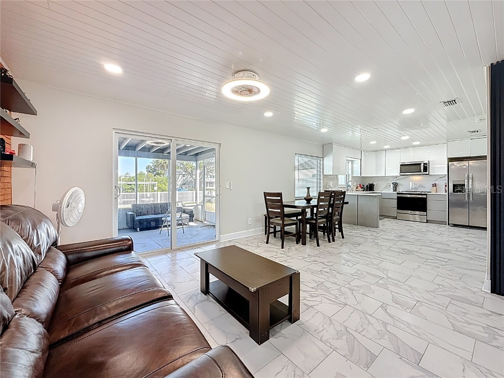 10709 Donbrese Avenue Tampa FL 33615 TB8453149 image7