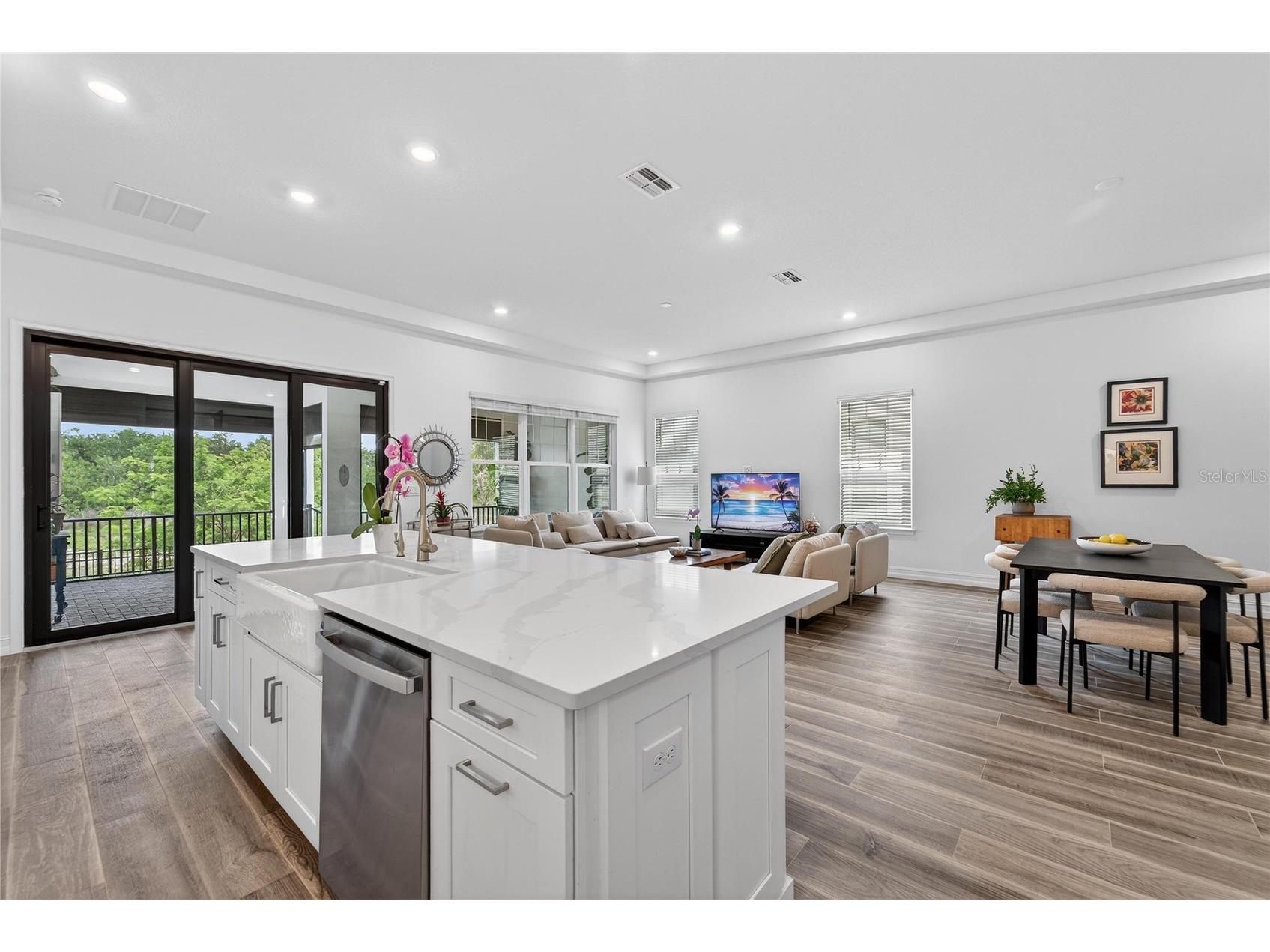 1071 Seagrape Drive Ruskin FL 33570 TB8493663 image14