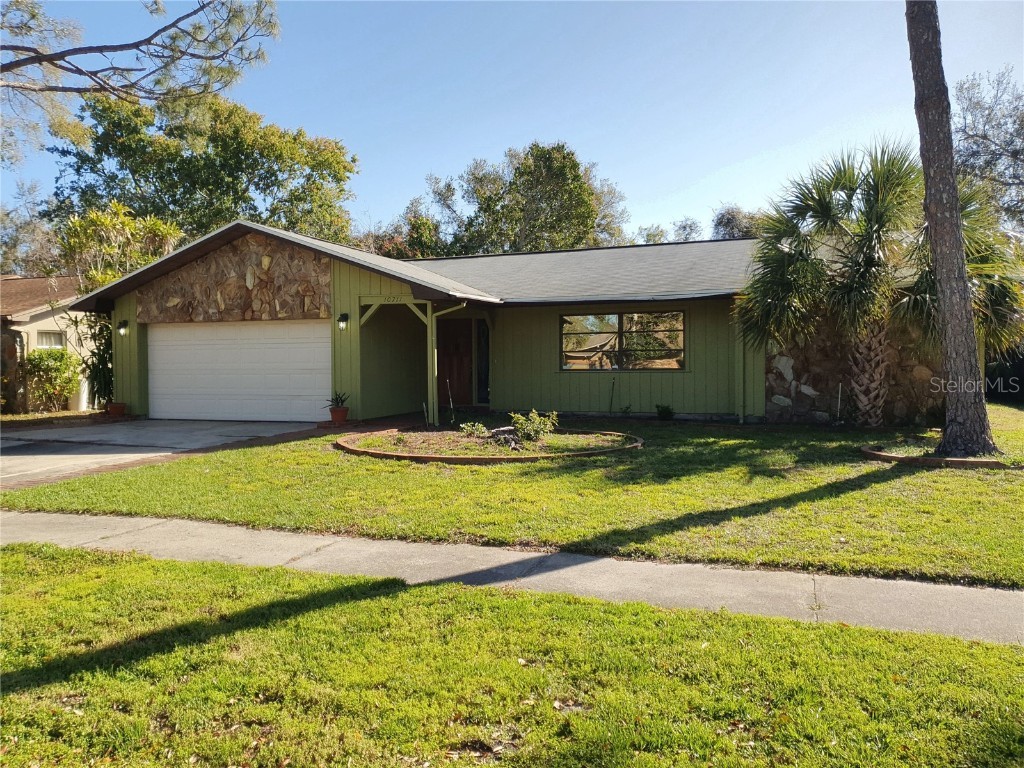10711 95th Street Seminole FL 33777 TB8353816 image1