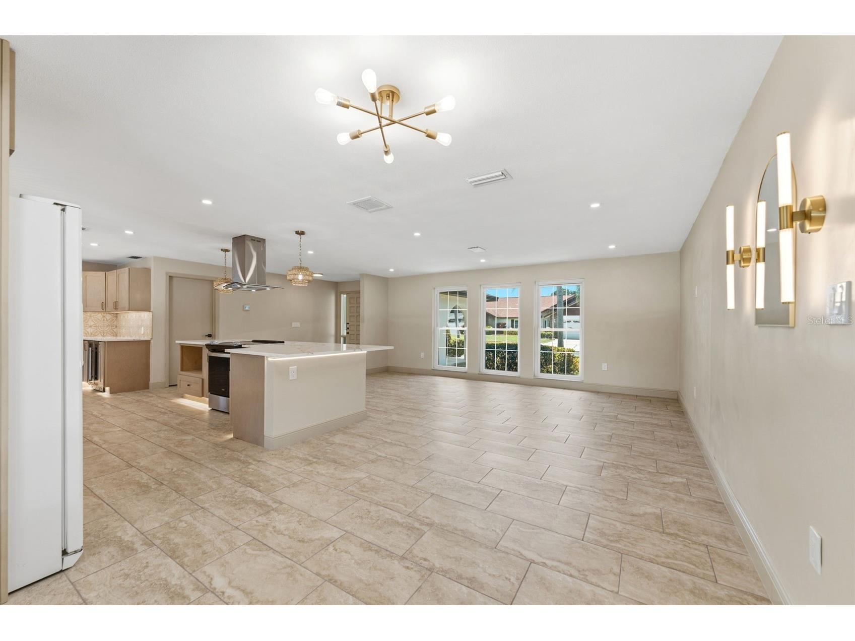 10711 Frances Ln Largo FL 33774 TB8523132 image10