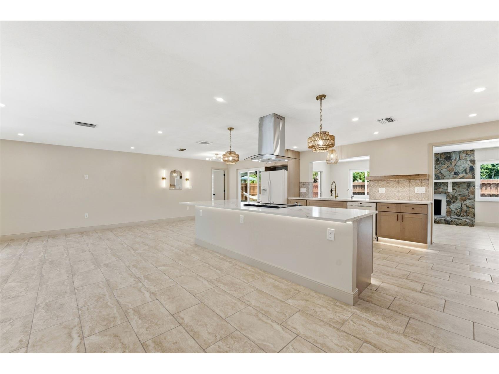 10711 Frances Ln Largo FL 33774 TB8523132 image13