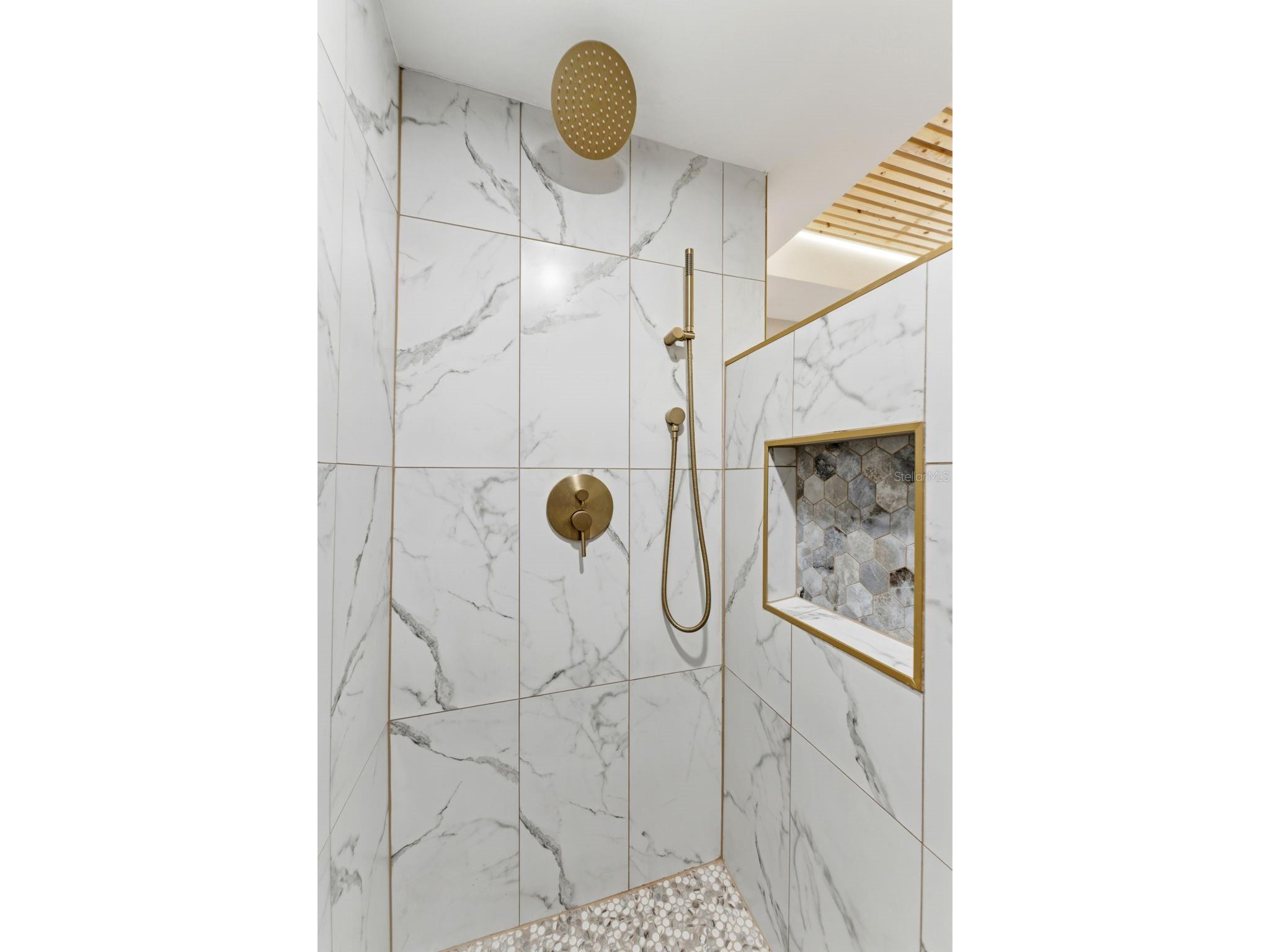 10711 Frances Ln Largo FL 33774 TB8523132 image27