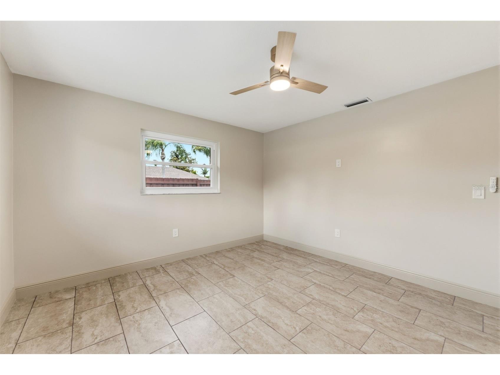10711 Frances Ln Largo FL 33774 TB8523132 image34