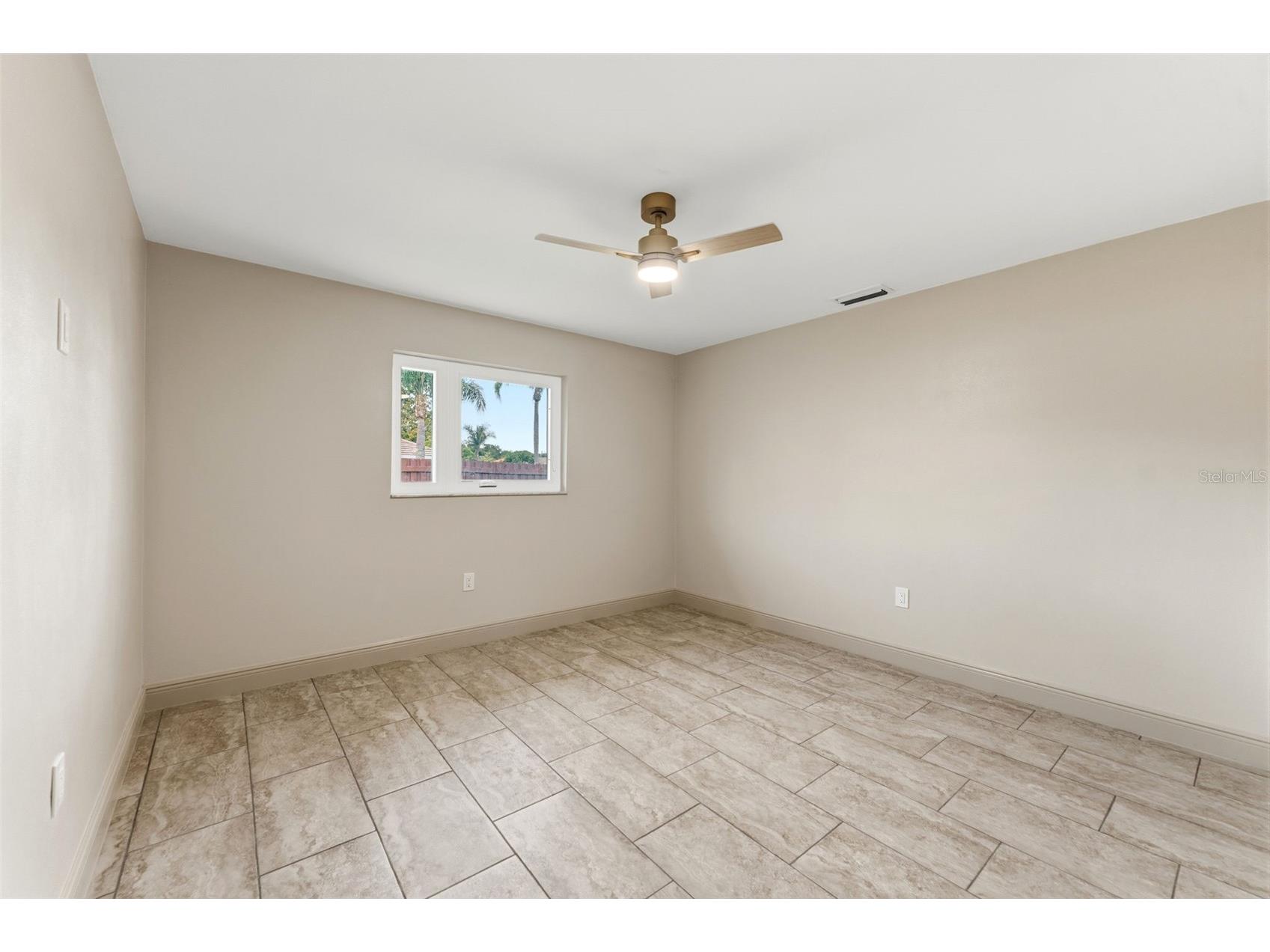 10711 Frances Ln Largo FL 33774 TB8523132 image37