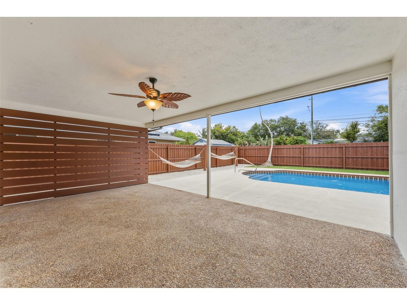 10711 Frances Ln Largo FL 33774 TB8523132 image42