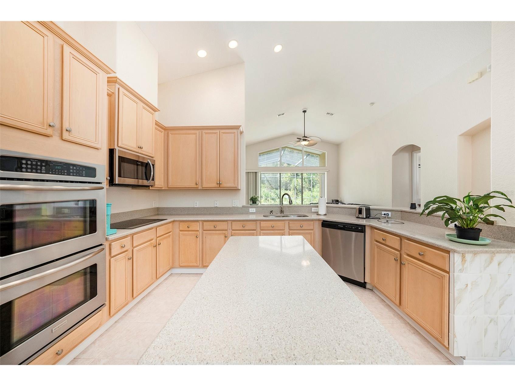 10711 Pearl Berry Loop Land O Lakes FL 34638 TB8440515 image11