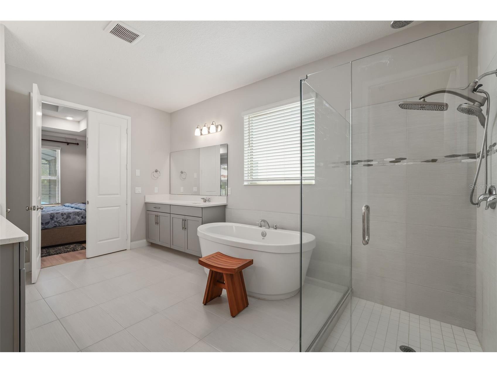 10713 Belle Maisons Drive Orlando FL 32832 O6415409 image49