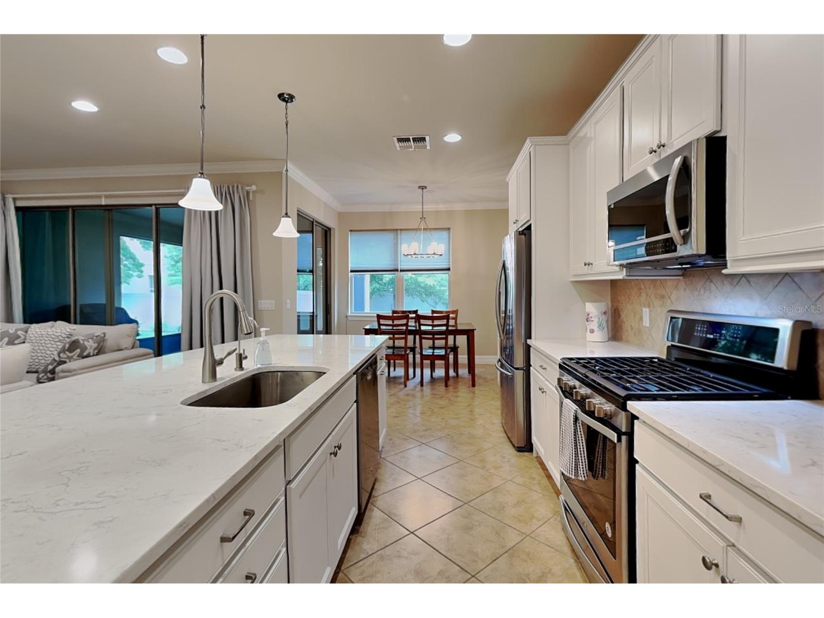 10713 Berry Creek Road Orlando FL 32836 O6419239 image7