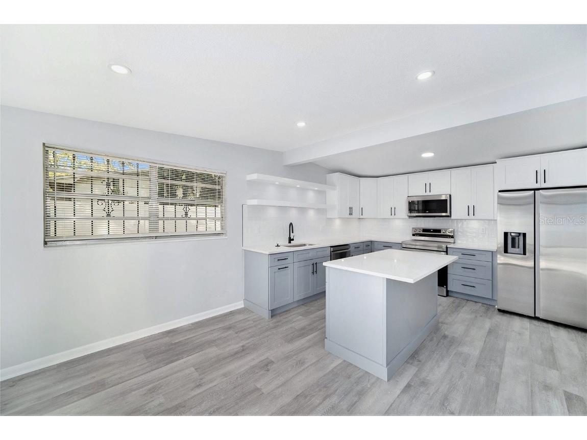 10714 N Central Avenue Tampa FL 33612 C7517473 image16