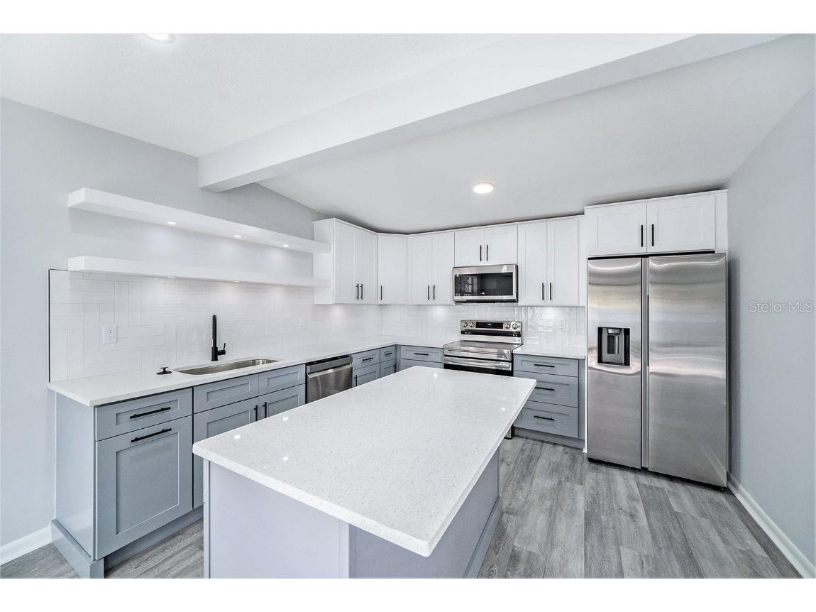 10714 N Central Avenue Tampa FL 33612 C7517473 image17