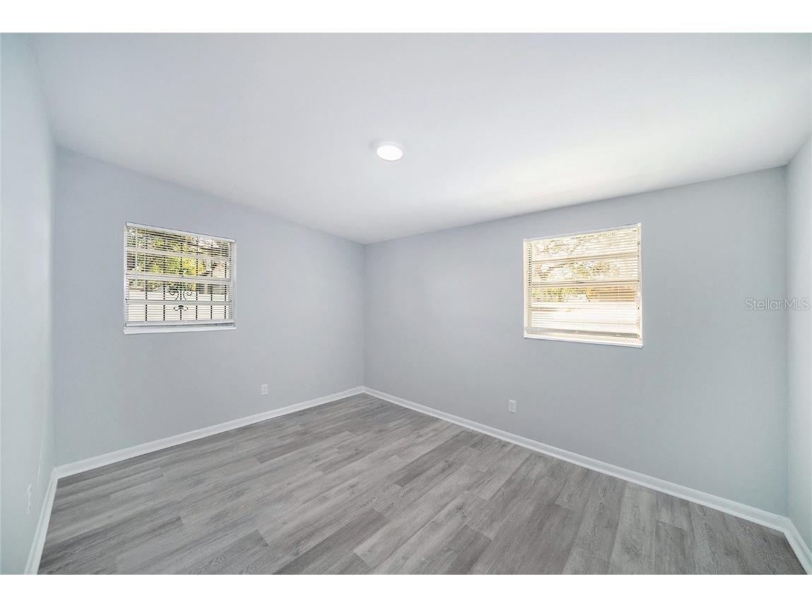 10714 N Central Avenue Tampa FL 33612 C7517473 image24