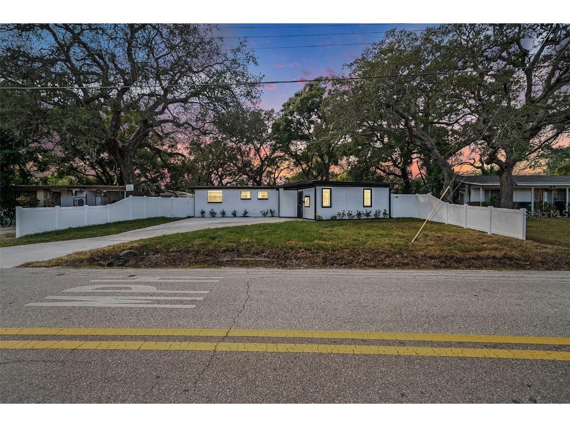 10714 N Central Avenue Tampa FL 33612 C7517473 image28