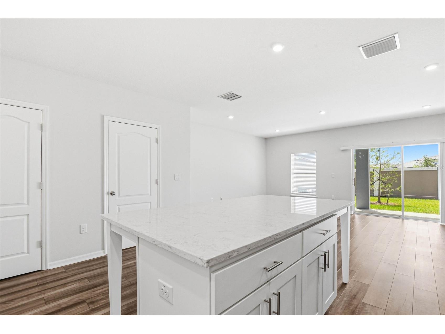 10715 Ironwood Tree Way San Antonio FL 33576 TB8495216 image23