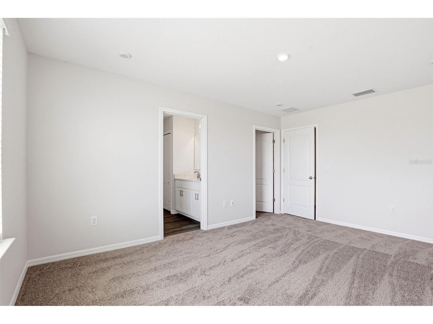 10715 Ironwood Tree Way San Antonio FL 33576 TB8495216 image33