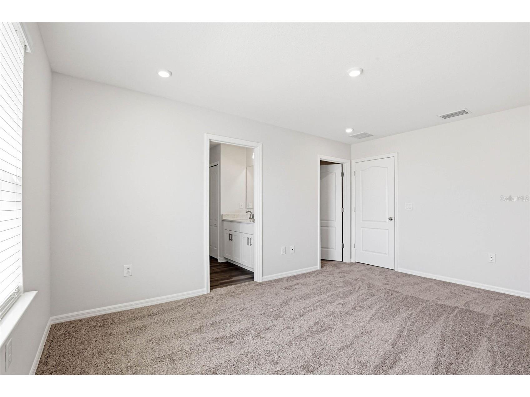 10715 Ironwood Tree Way San Antonio FL 33576 TB8495216 image47
