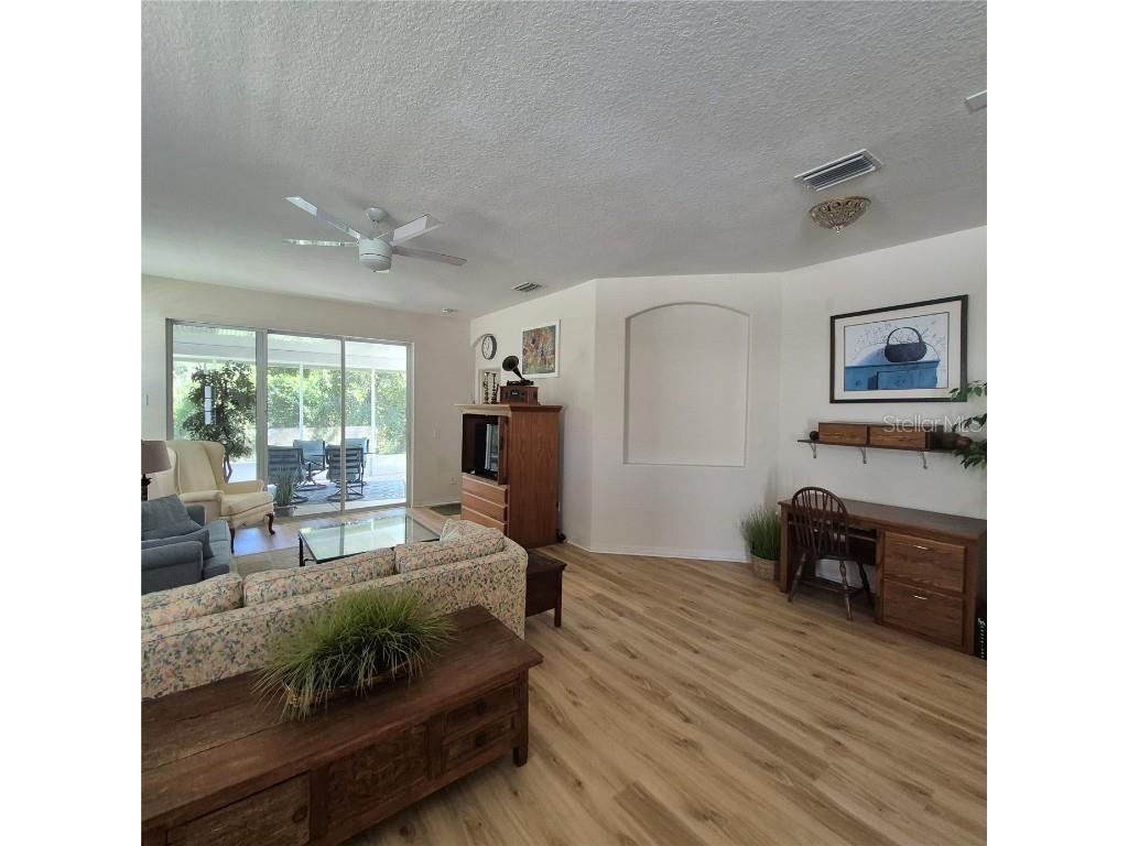 10717 Ashford Oaks Drive Tampa FL 33625 TB8435219 image5