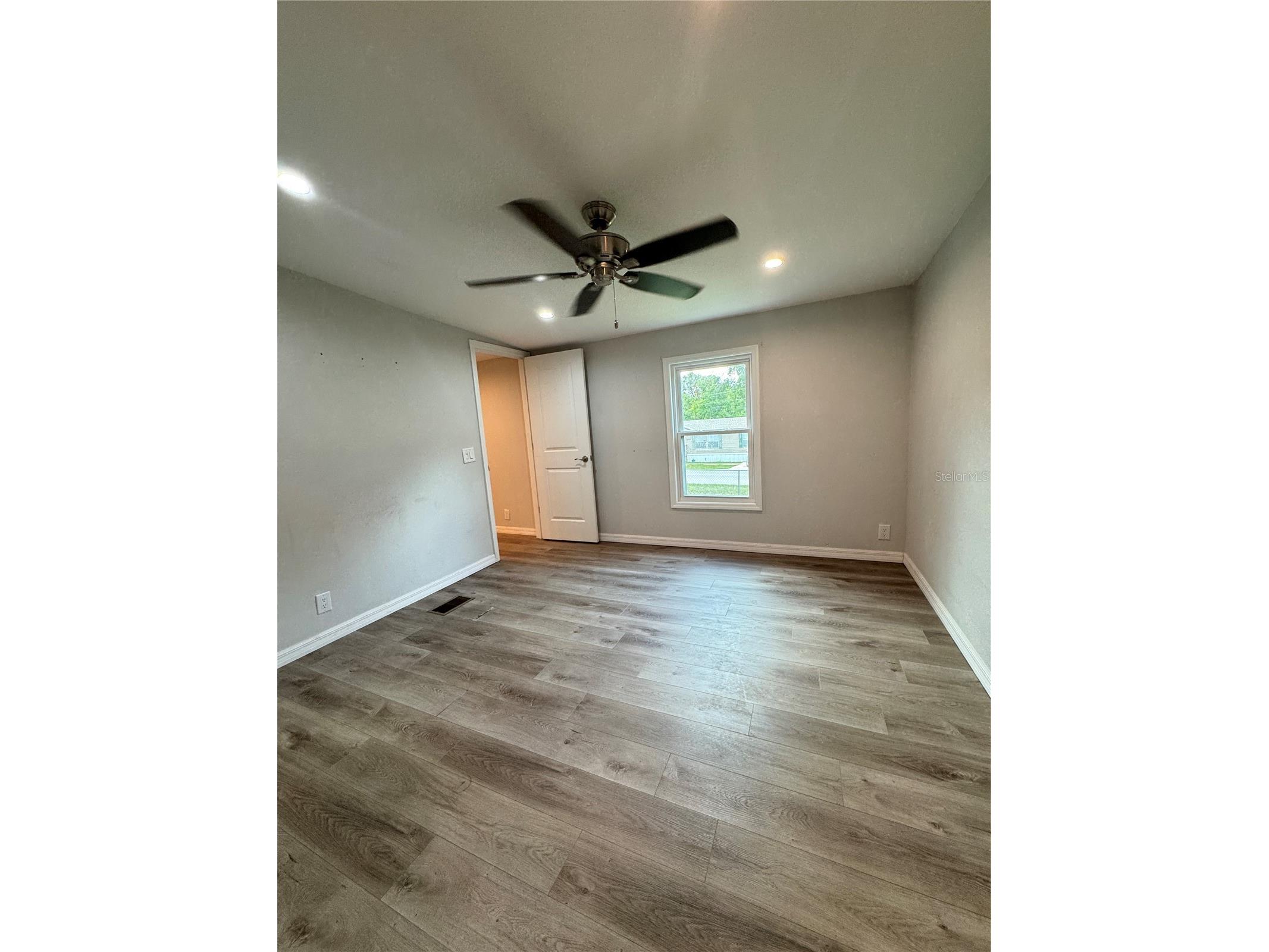 10717 SE 129th Street Belleview FL 34420 OM727374 image13