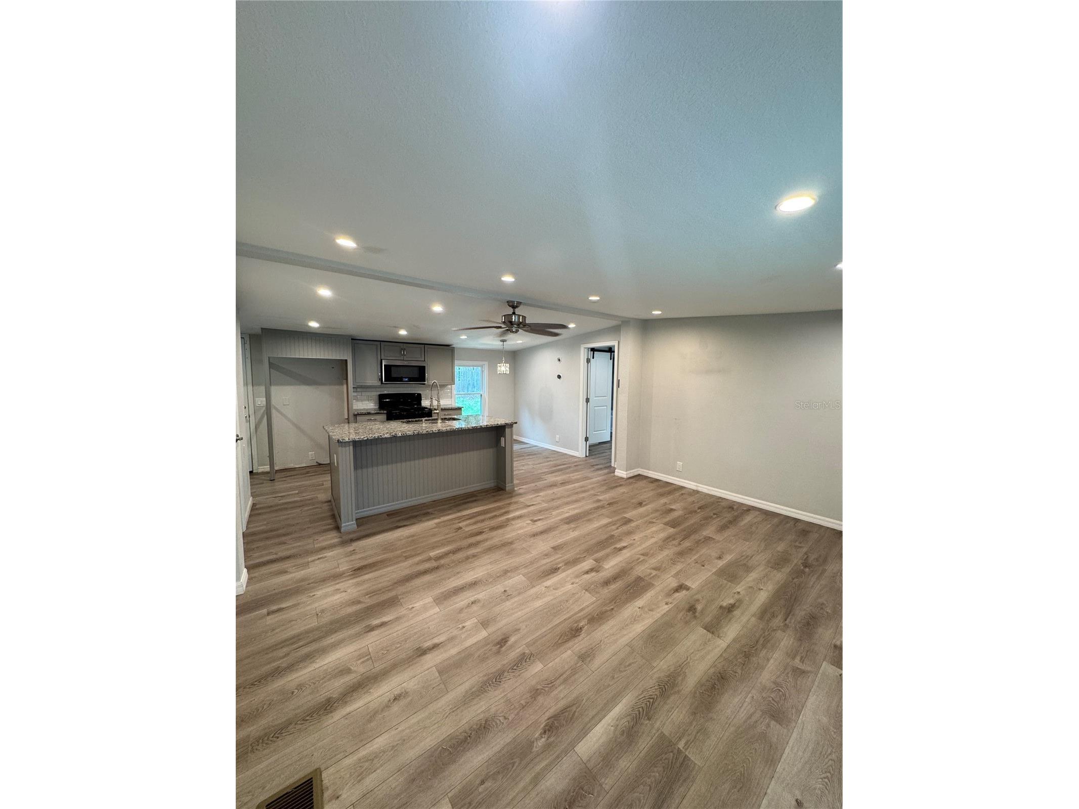 10717 SE 129th Street Belleview FL 34420 OM727374 image2