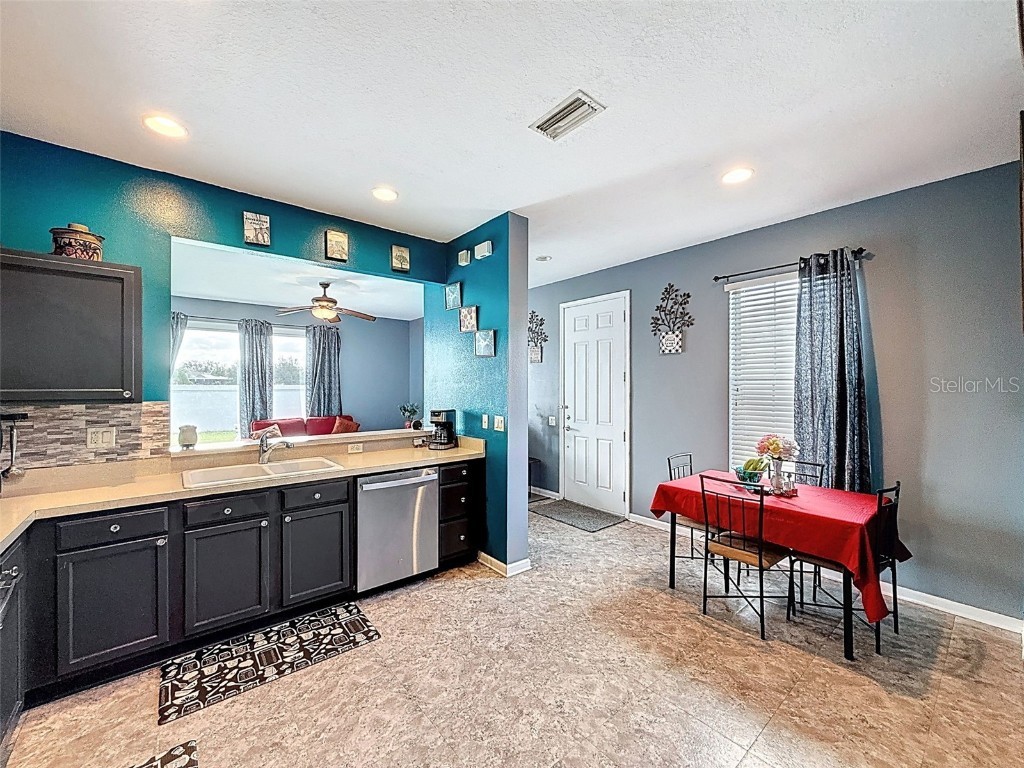 1072 Hill Flower Drive Brooksville FL 34604 C7514608 image17